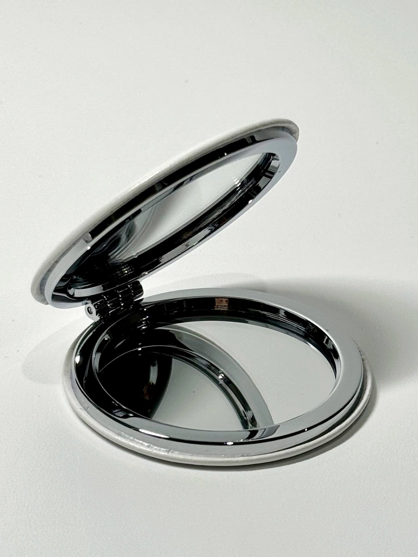 コンパクトミラー -サクラジマクリームソーダ