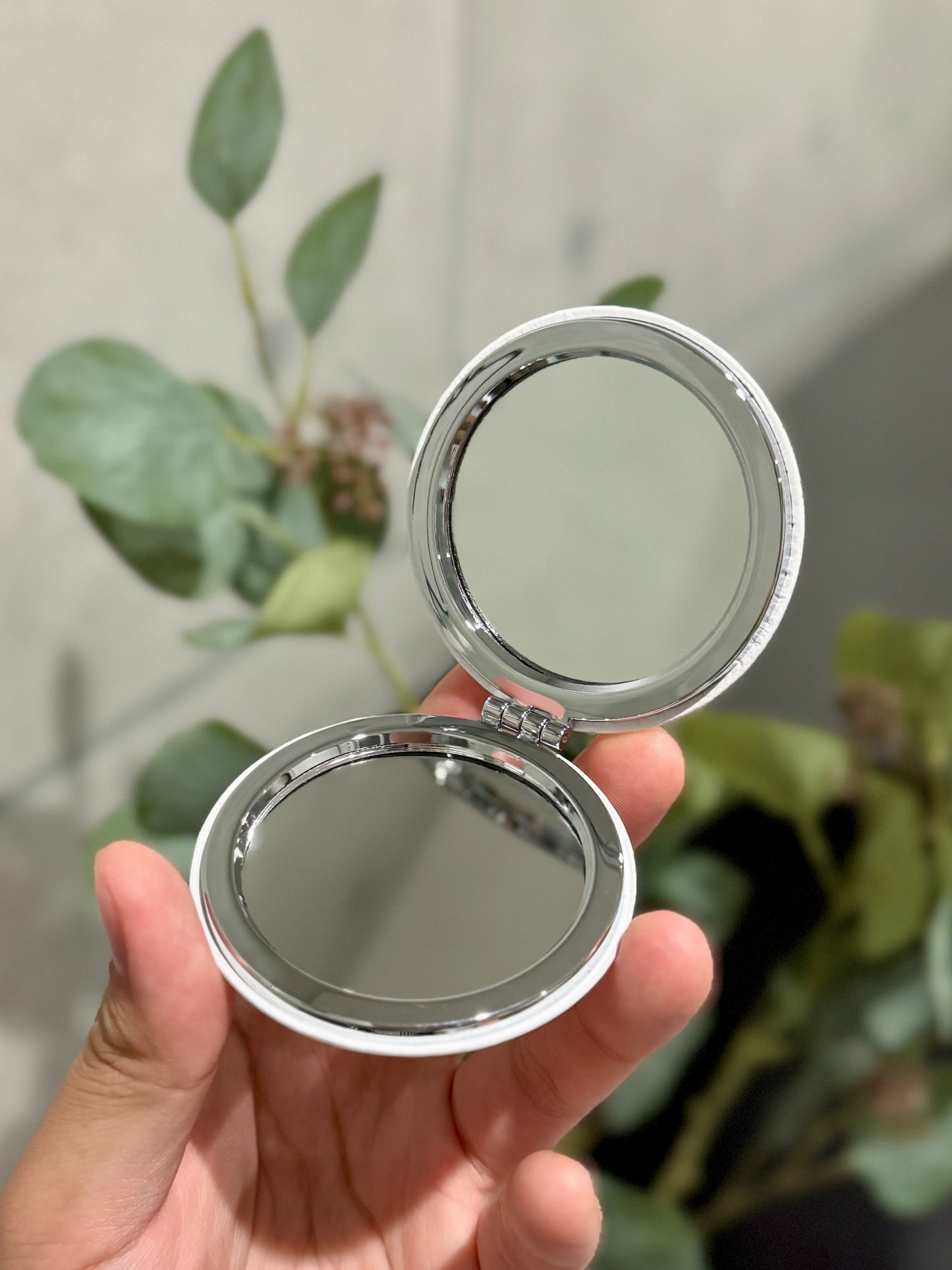 コンパクトミラー