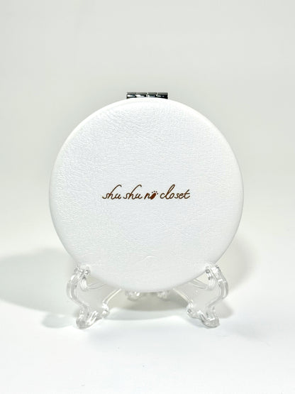 shushu no closet ロゴ コンパクトミラー